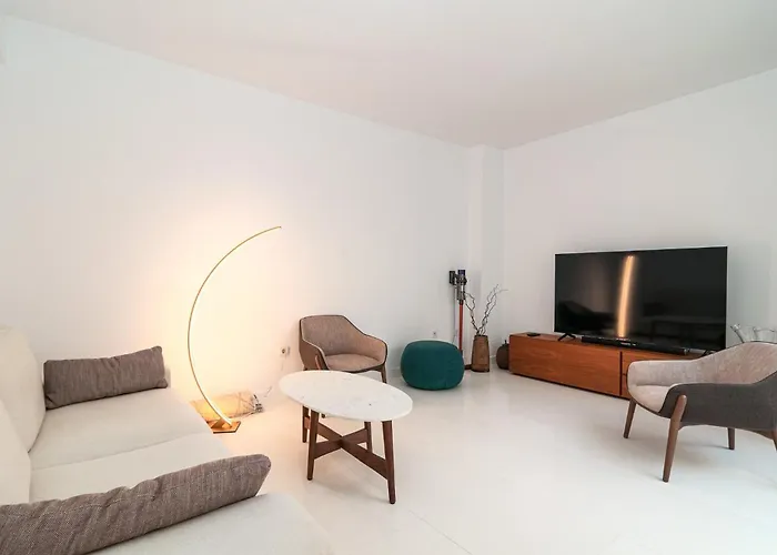 Luxurious In Terrazas Del Duque Apartment *